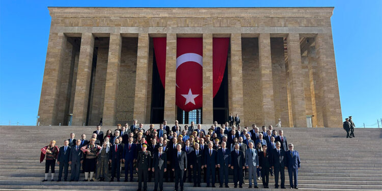 Ankara'nın başkent ilan edilişinin 100'üncü yıl dönümü kutlandı