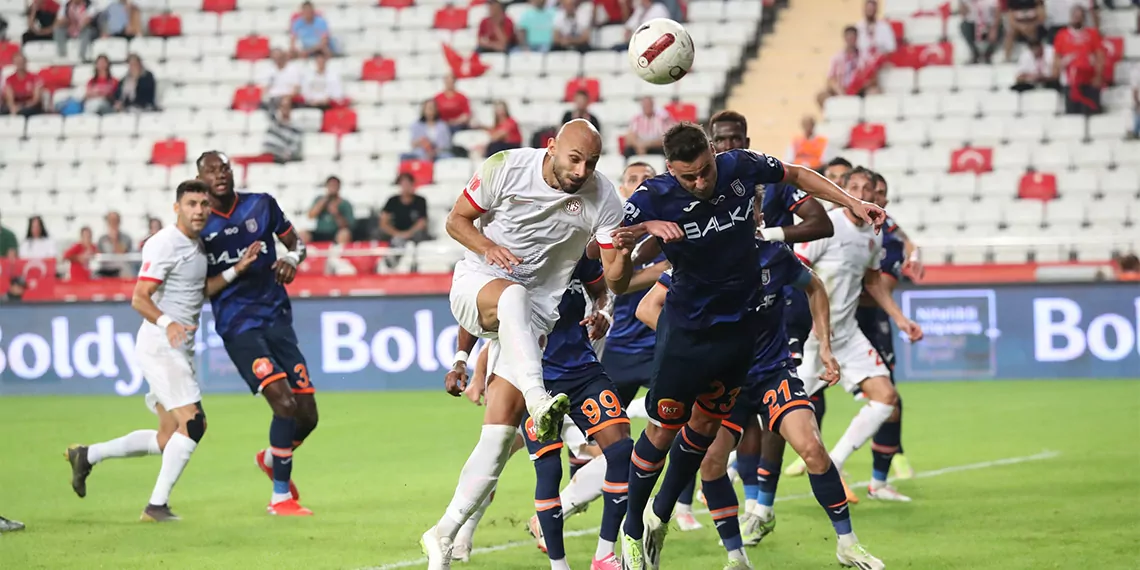 Antalyaspor başakşehir'i 1-0 yendi