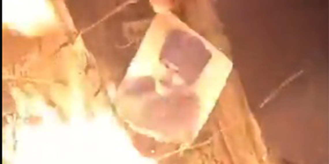 Atatürk'ün fotoğrafını yakan 3 lise öğrencisi gözaltında