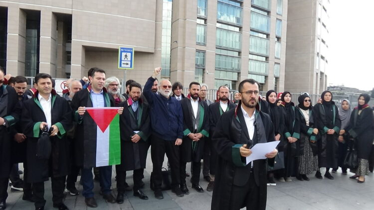 İsrailli yetkililer hakkında suç duyurusu