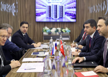 Bakan Bayraktar, Rosatom Başkanı Aleksey Lihaçev ile görüştü