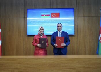 Bakan Göktaş, Azerbaycan Çalışma ve Halkın Sosyal Koruması Bakanı ile görüştü