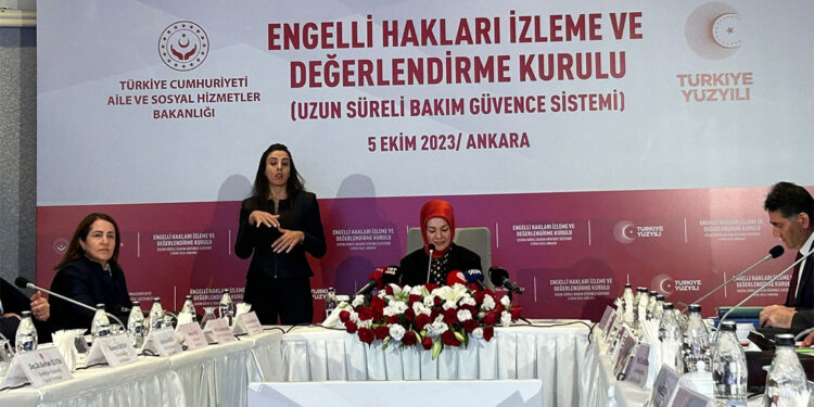 Önceliğimiz, aile odaklı hizmetleri güçlendirmek