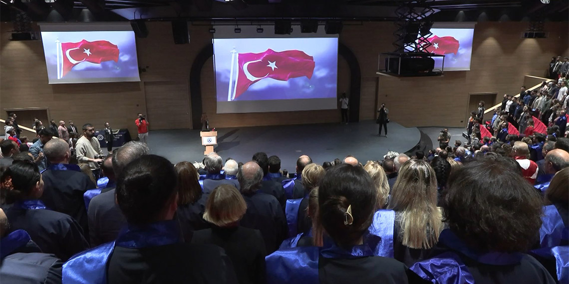 Hiçbir zalim, hiçbir mazluma kıymaya cesaret edemesin