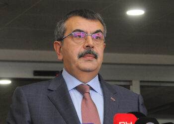 Bizim en büyük destekçimiz bütün toplumumuz