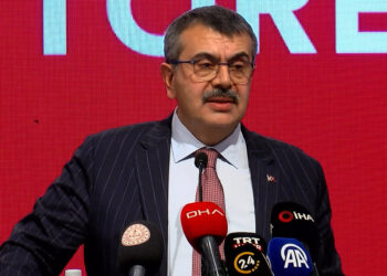 Eğitimle ilgili tartışmalar zenginlik oluşturuyor
