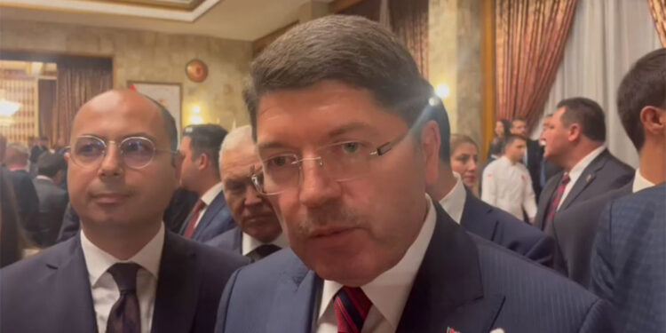 'Gezi direniştir' ifadeleri hukuk devletinde olmaz