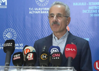 Halkalı-İstanbul Havalimanı metrosu açılışı için tarih verildi