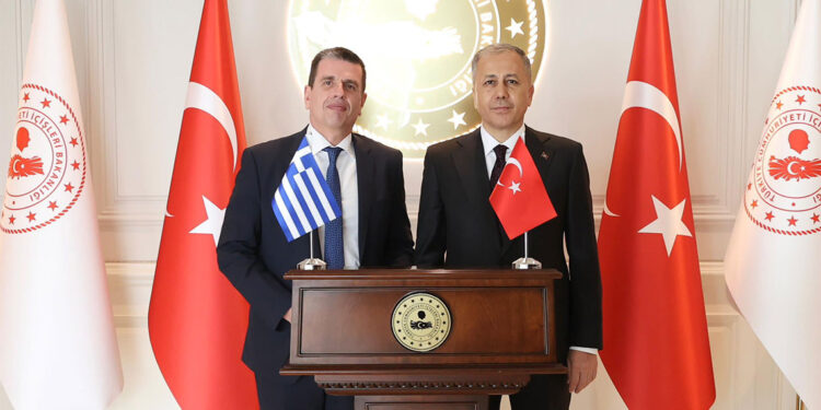 Ali Yerlikaya Yunanistan Göç ve İltica Bakanı ile görüştü