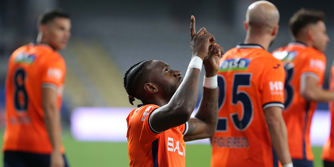 Başakşehir FK-Gaziantep FK'yı 2-0 mağlup etti