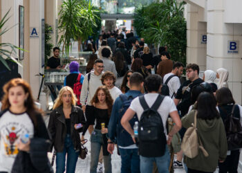 BAU'dan 100 öğrenciye doktora bursu