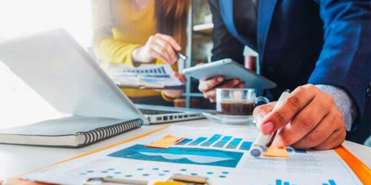 Flexera tarafından yayımlanan 2023 Bulutun Durumu raporuna göre, beş KOBİ'den dördü bulut maliyetlerinden şikayetçi.