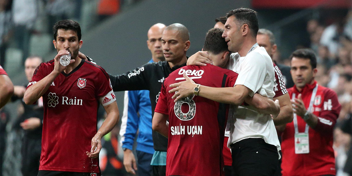 Süper Lig’in 10’uncu haftasının kapanış maçında Beşiktaş Gaziantep FK’yı 2-0 mağlup etti. Siyah-beyazlılara galibiyeti getiren golleri 63’üncü dakikada Salih Uçan ve 75’inci dakikada Cenk Tosun kaydetti.