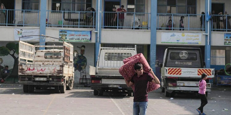 Gazze'de 187 bin 500'den fazla insan yerinden edildi