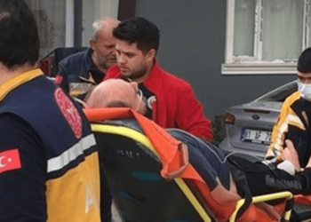 Kombinin bağlantı borusu yerinden çıkınca zehirlendiler