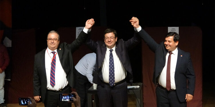 Levent Gürbüz Çanakkale il başkanı seçildi