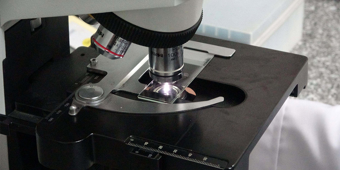 Çanakkale Onsekiz Mart Üniversitesi (ÇOMÜ) Sağlık Hizmetleri Meslek Yüksek Okulu öğretim üyesi Doç. Dr. Ahmet Ali Berber, nano plastiklerin insan genetiğine olumsuz etkilerinin tespit edildiğini söyledi.