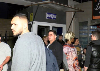 Esenyurt'ta 600 dairelik sitede elektrik krizi