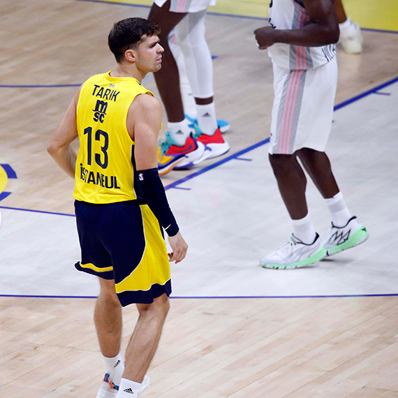 Fenerbahçe Beko LDLC ASVEL'i 101-86 mağlup etti