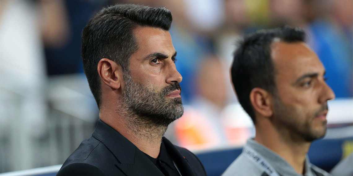 Süper Lig'in 9'uncu haftasında Fenerbahçe sahasında Hatayspor'u 4-2 mağlup etti. Fenerbahçe Hatayspor maçının ardından iki takım teknik direktörleri basın toplantısında mücadeleyi değerlendirdi.