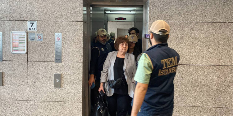 Ayşenur Arslan adliyeye getirildi