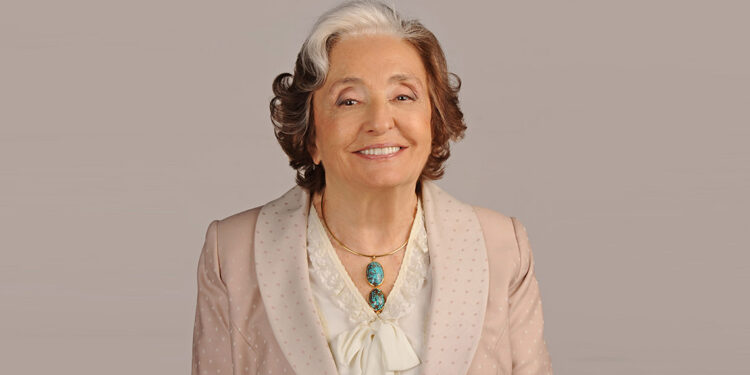 Gülten Dayıoğlu 60 yılı geride bıraktı