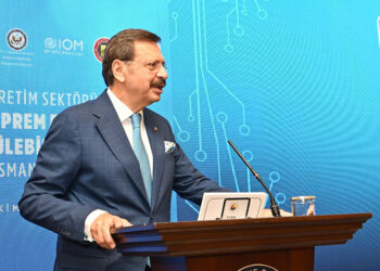 Hisarcıklıoğlu, Dünya Odalar Federasyonu başkanlığına seçildi