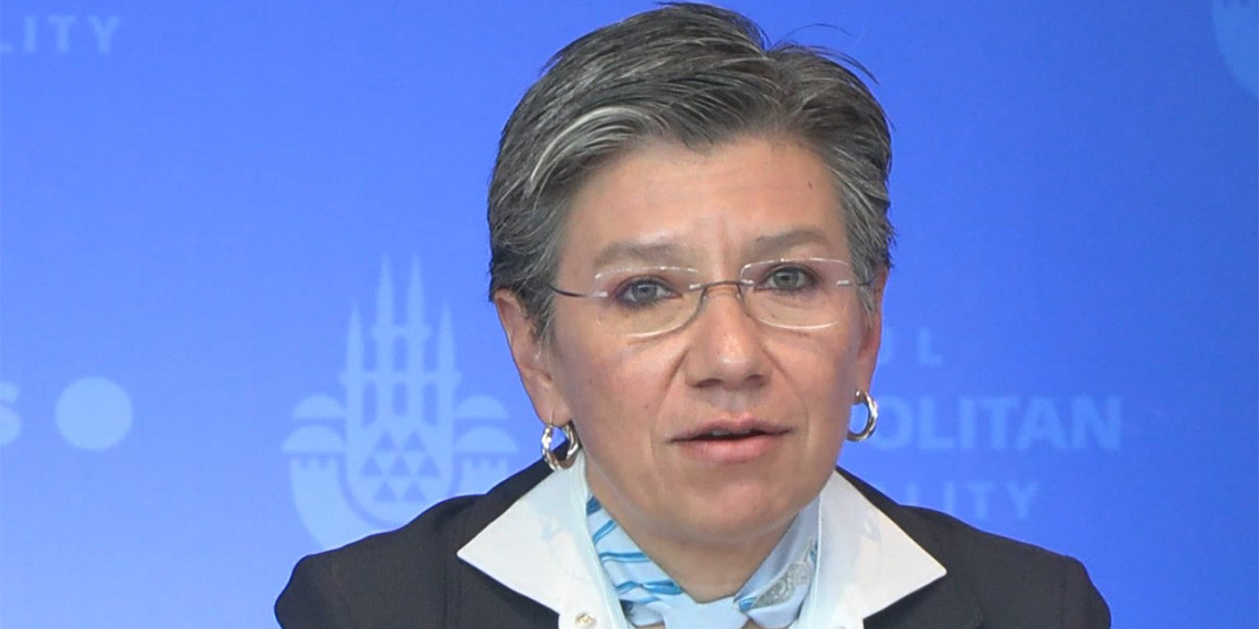 İstanbul Büyükşehir Belediye Başkanı (İBB) Ekrem İmamoğlu, "İnsanlığın en eski yerleşim alanlarından birisi olan bu coğrafyadaki bu çatışmanın son bulması, bütün dünyanın sorumluluğudur" dedi.