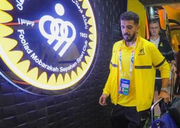 Sepahan-Al Ittihad maçı Süleymani büstü nedeniyle iptal