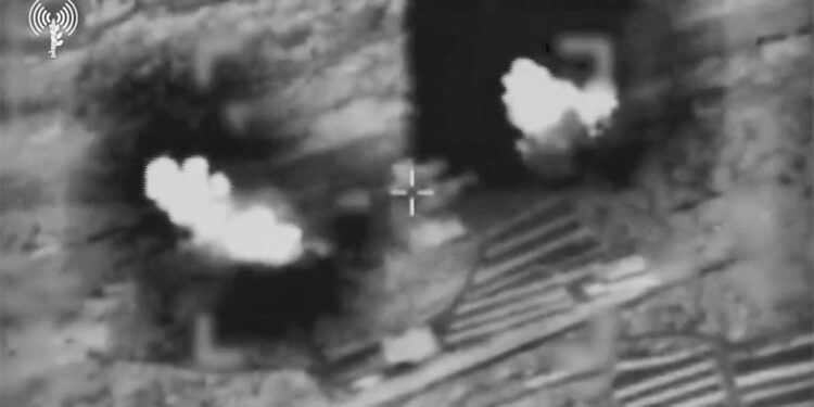 Lübnan ve Suriye'ye saldırı