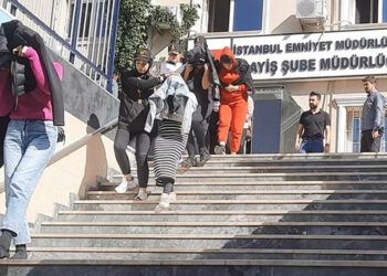 İstanbul'da fuhuş operasyonu: 12 gözaltı