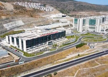 İzmir Şehir Hastanesi hasta kabulüne başlıyor