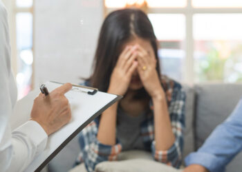Kadın ve erkeklerin ortak ruh sağlığı bozukluğu; depresyon ve fobi