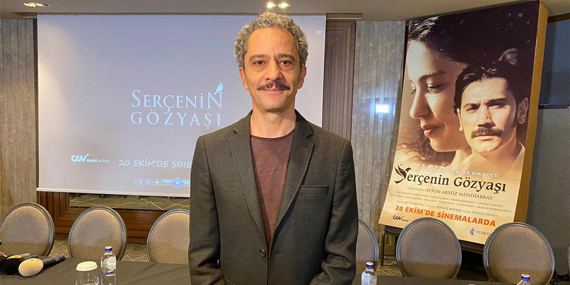 Kadına şiddet konusuna dikkat çeken ‘Serçenin Gözyaşı’ filmi 20 Ekim’de seyirciyle buluşuyor. Kadrosunda sanat dünyasının usta isimleriyle genç yeteneklerini buluşturan ‘Serçenin Gözyaşı’ filmi için İstanbul’da Taksim Sofitel Otel'de basın toplantısı düzenlendi.