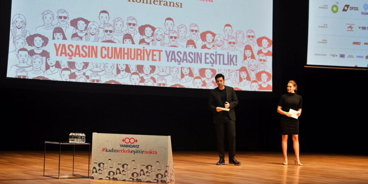 #kadınerkekeşittirnokta Konferansı düzenlendi