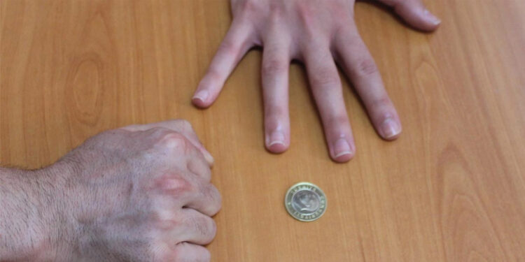 Okullardaki tehlikenin yeni adı "Kanlı para oyunu"