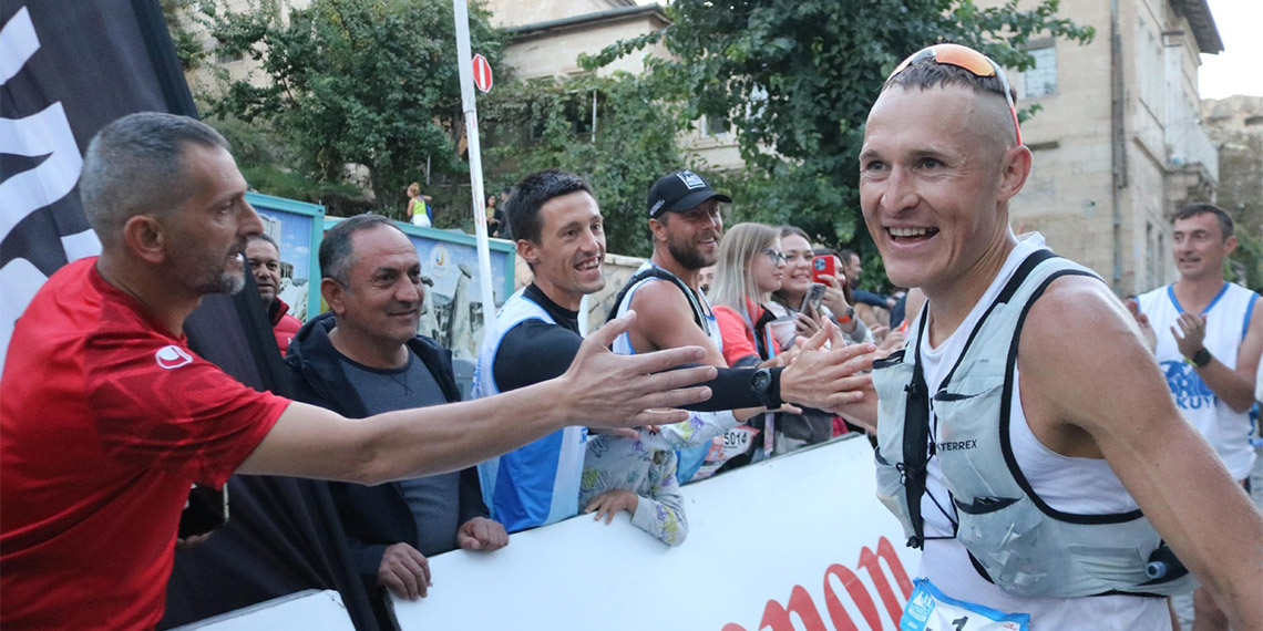 Salomon Ultra Trail'in 10'uncu yılında parkur rekoru geldi