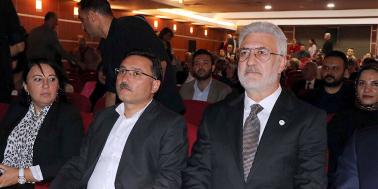 Devlet Tiyatroları Cumhuriyetimizin kuruluş hedeflerine çok yakın