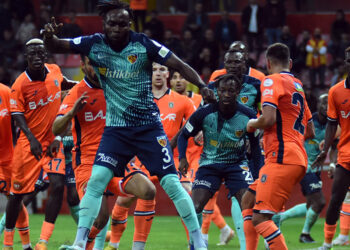 Kayserispor Başakşehir FK ile 0-0 berabere kaldı