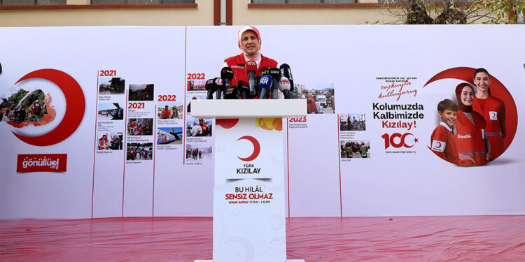 Gazze'ye insani yardım koridoru açılmalı