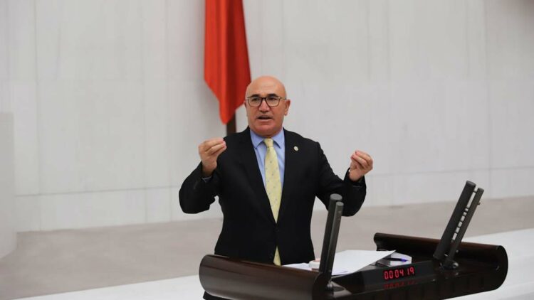 CHP'den "Adliyede rüşvet" haberlerine erişim engeline itiraz