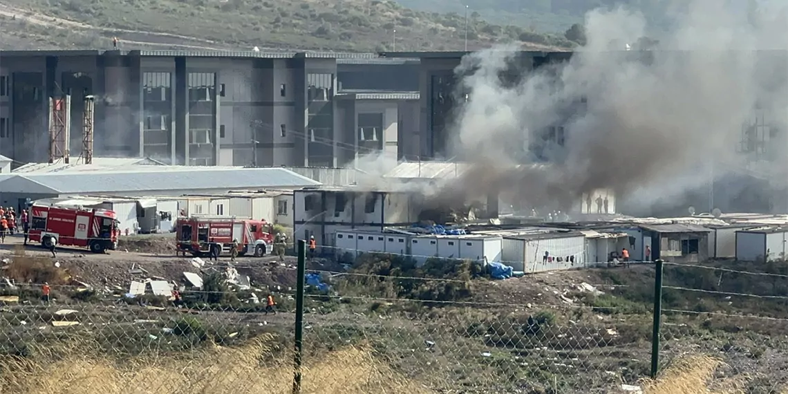Marmara üniversitesi maltepe yerleşkesinde yangın