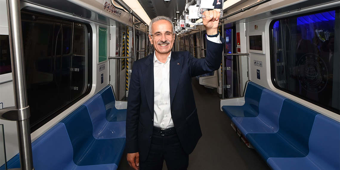 Marmaray'ın taşıdığı yolcu sayısı 1 milyarı aştı