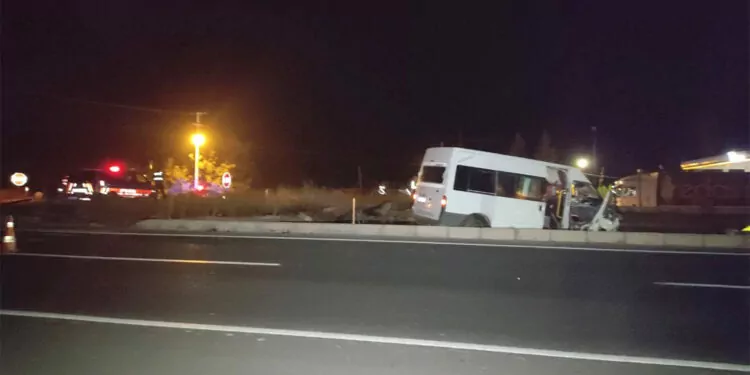Nevşehir'de tarım işçilerinin taşındığı minibüs kaza yaptı