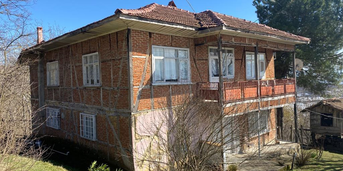 Tarım ve Orman Bakanlığı Orman Genel Müdürlüğü'nden yapılan açıklamaya göre, orman köylüsüne ısı yalıtımı desteği ile 63 bin ton odun tasarrufu sağlandı.