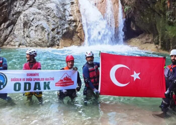 Karaçay Vadisi'nde 19 şelale keşfedildi