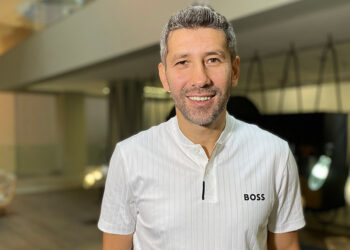 Fenerbahçe ile Galatasaray lig sonuna kadar yarışı götürecek