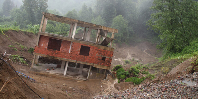 Trabzon'da deprem tehlikesi