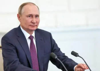Putin, çin halk cumhuriyeti'nin 74'üncü yıldönümünü kutladı