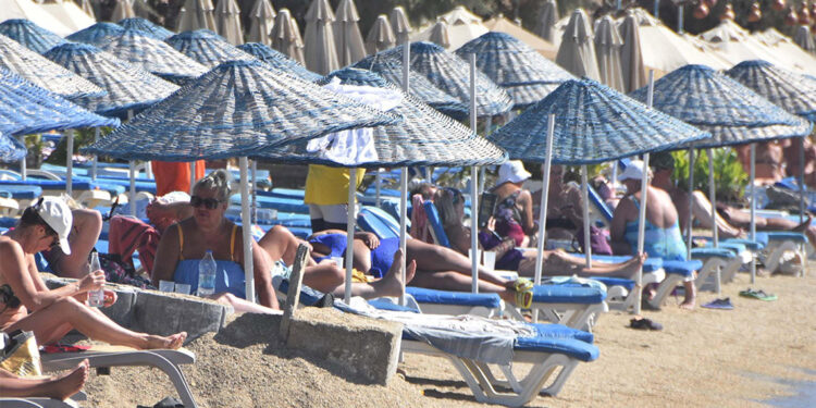 Bodrum'da 'sarı yaz' döneminde turist bereketi